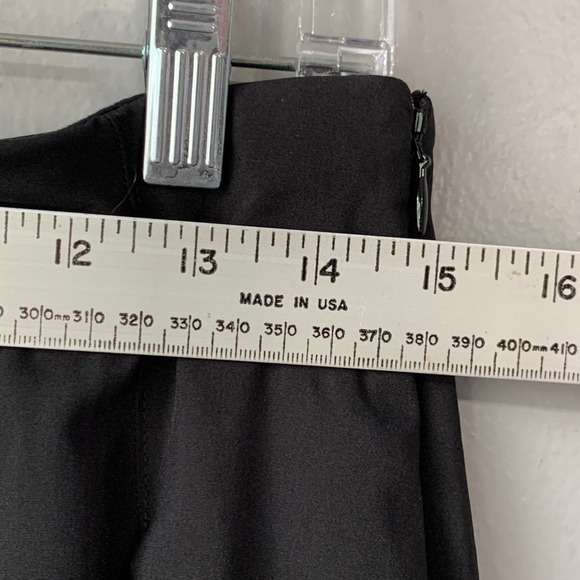 J. Crew black athleisure pleated skort with side zipper. Size M - Picture 6 of 11